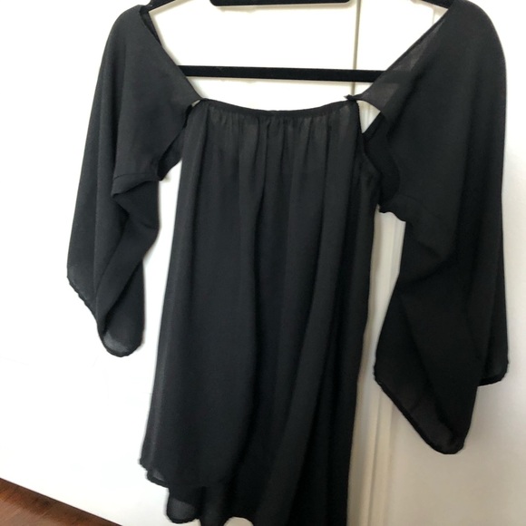 Off shoulder flounce sleeve black blouse - Picture 2 of 2